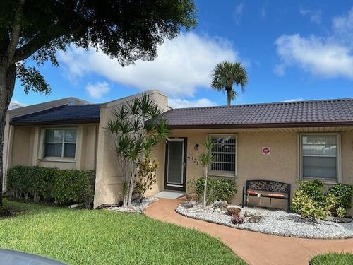 131 Lake Gloria Dr, West Palm Beach, FL, 33411-2259 | Card Image