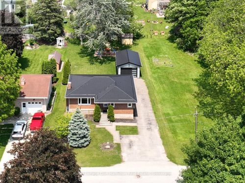 288 King St, Blyth, ON, N0M1H0 | Card Image