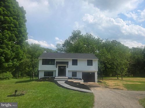 11 Prince Edward Dr, COATESVILLE, PA, 19320-4109 | Card Image