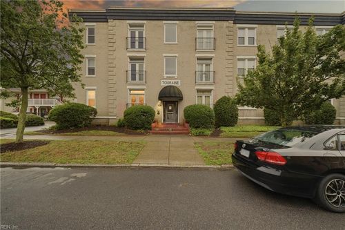 c2-431 W 31st Street, Norfolk, VA, 23508 | Card Image
