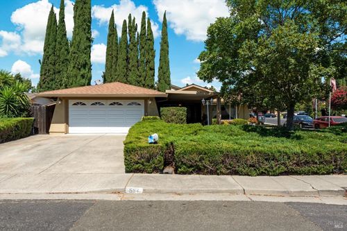 554 Asbury Ln, Fairfield, CA, 94533-1355 | Card Image