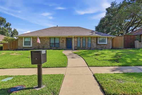 2808 Fountain Head Dr, Plano, TX, 75023-6318 | Card Image