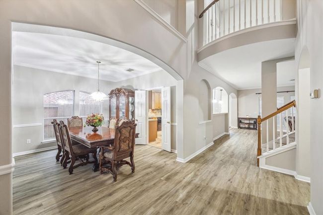 1304 Pine Forest Dr, House other with 4 bedrooms, 3 bathrooms and 3 parking in Pearland TX | Image 6