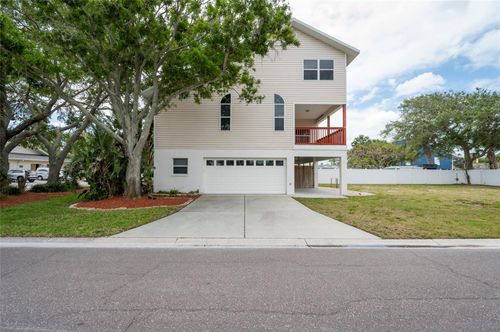 1612 1st St, Indian Rocks Beach, FL, 33785-2810 | Card Image