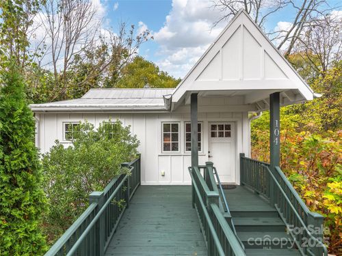 104 Central Ave, Asheville, NC, 28801-2419 | Card Image