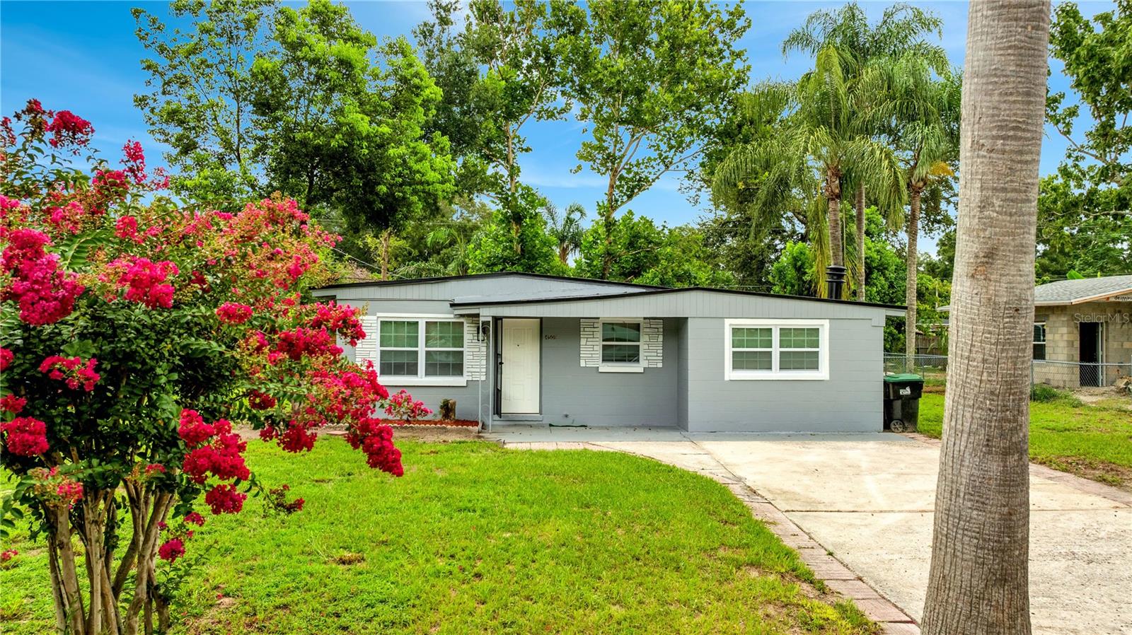 Meadowbrook Ave, Orlando, FL 32808
