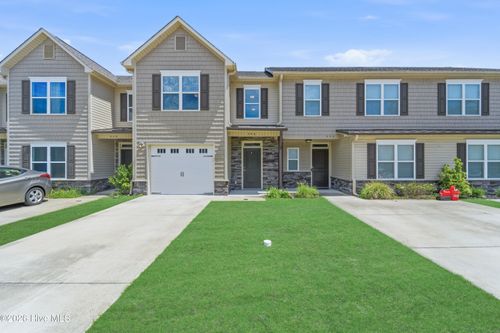 446 Sullivan Loop Rd, Midway Park, NC, 28544-0005 | Card Image