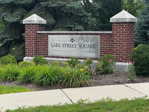 270 Lionel Dr, Grayslake, IL, 60030-2756 | Card Image