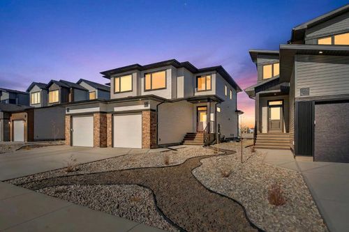 4321 28 Ave S, Lethbridge, AB, T1K8L3 | Card Image