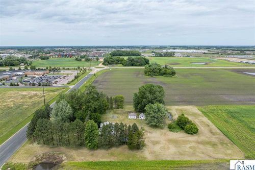 21529 586th Ave, Mankato, MN, 56001-8537 | Card Image