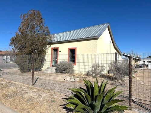 308 W Division St, Fort Stockton, TX, 79735-7112 | Card Image