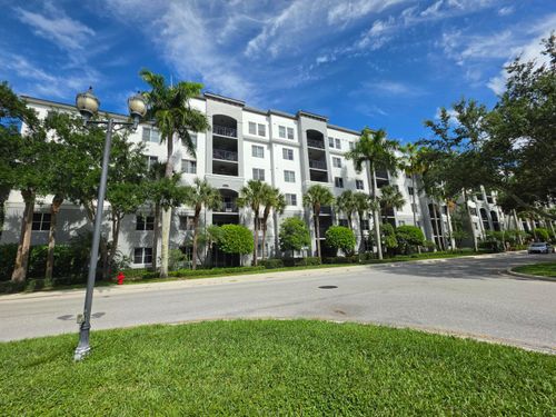 1429-1690 Renaissance Commons Blvd, Boynton Beach, FL, 33426-7203 | Card Image