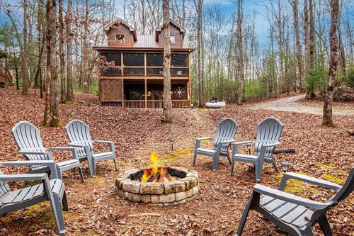 850 Mountain Lake Cir, Blue Ridge, GA, 30513-7252 | Card Image