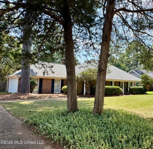 126 Sumac Dr, Madison, MS, 39110-9612 | Card Image