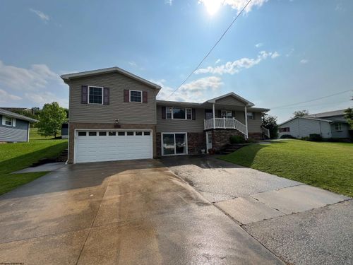 111 3rd St, Shinnston, WV, 26431-1008 | Card Image