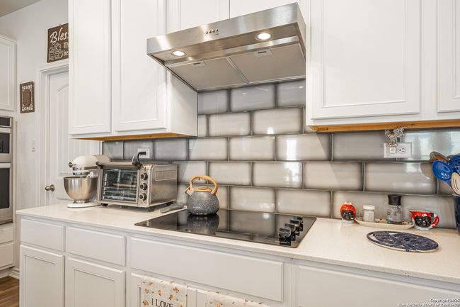 22411 Escalante Run, House other with 5 bedrooms, 3 bathrooms and null parking in San Antonio TX | Image 11