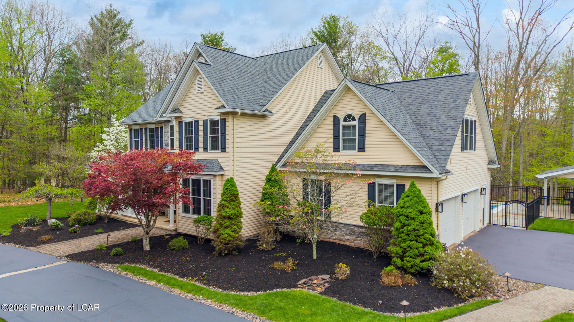 Residential in Mountain Top 2