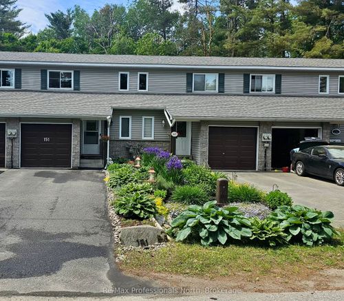 151 Pine St, Bracebridge, ON, P1L2H8 | Card Image