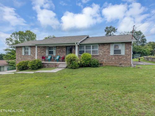 9504 Bob Gray Rd, Knoxville, TN, 37923-2111 | Card Image