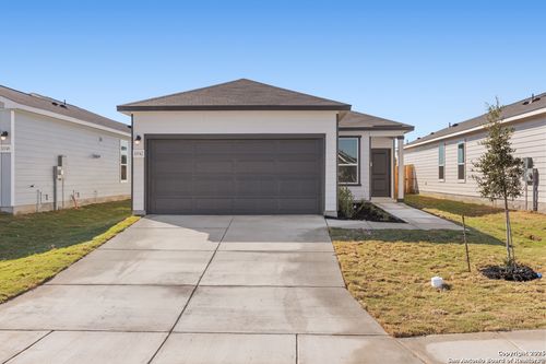 10042 Jagger Ave, Converse, TX, 78109-2295 | Card Image