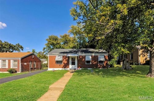 7217 Mallard Dr, Saint Louis, MO, 63133-1223 | Card Image