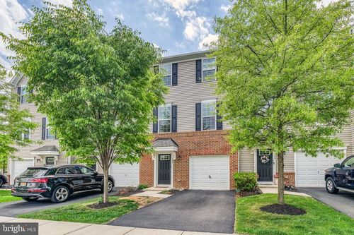 107 Fela Dr, Cinnaminson, NJ, 08077-1635 | Card Image