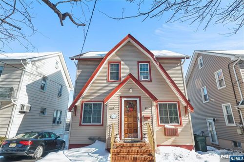 47 Elycroft Pkwy, Rutherford, NJ, 07070-2542 | Card Image