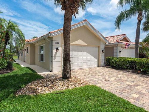 5021 Ventura Ct, NAPLES, FL, 34109-3390 | Card Image