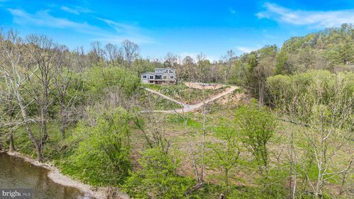 628 Black Bear Rd, MAURERTOWN, VA, 22644-2861 | Card Image