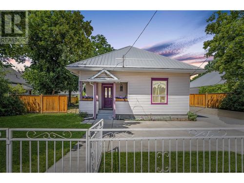 2480 Patterson Ave, Armstrong, BC, V0E1B1 | Card Image