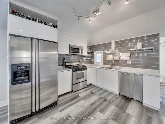 774 Jacksonville Rd, House other with 3 bedrooms, 2 bathrooms and 12 parking in Willow Beach ON | Image 8