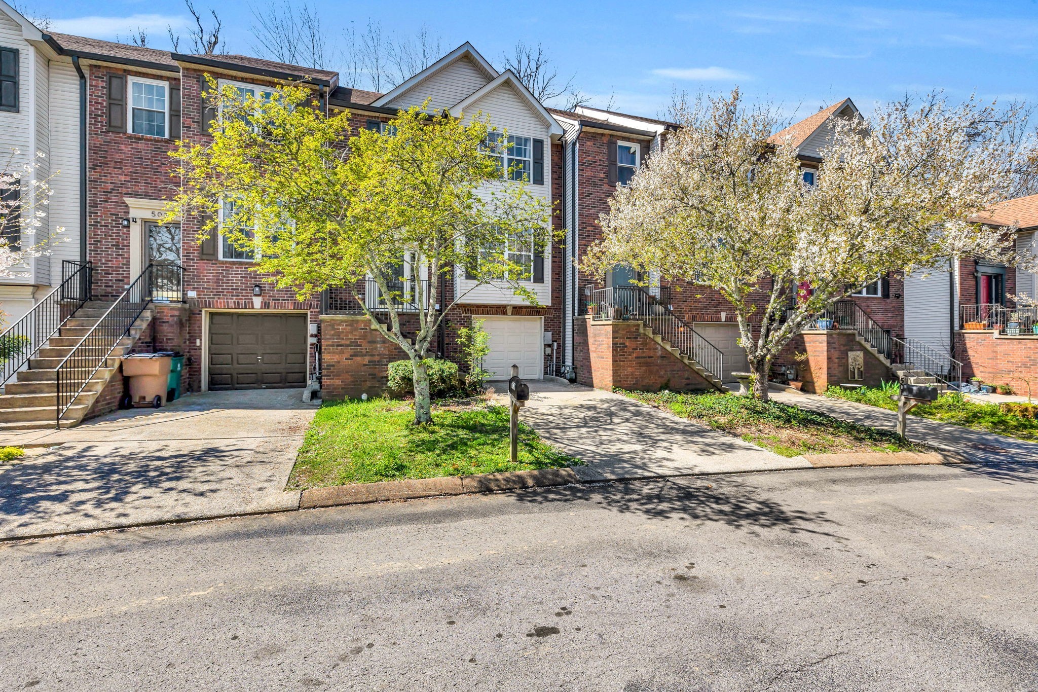 Huntington Ridge Dr, Nashville, TN 37211