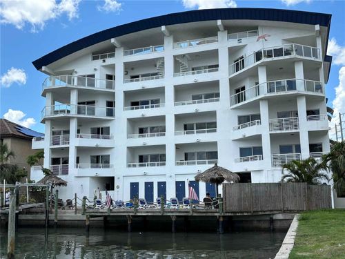 unit-202-100 Bayside Dr, Clearwater Beach, FL, 33767-2539 | Card Image