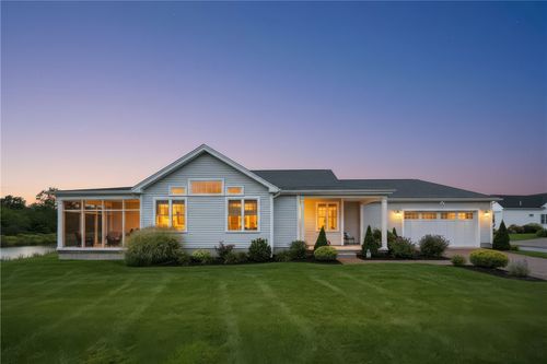 99 Sophia Dr, Rehoboth, MA, 02769-2422 | Card Image
