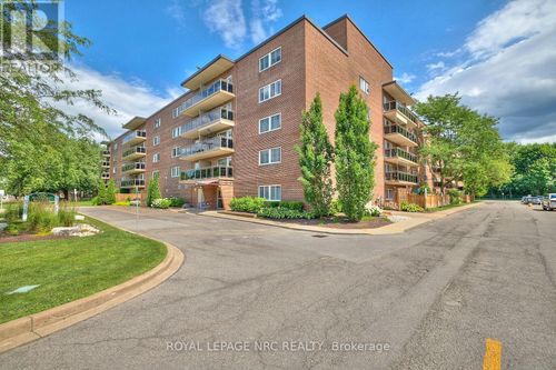 515-196 Scott St, St. Catharines, ON, L2N5T2 | Card Image