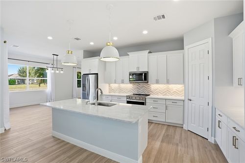 3479 Ocean Bluff Ct, NAPLES, FL, 34120-4442 | Card Image