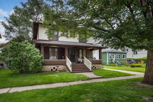 453 Central Ave, Beloit, WI, 53511-6434 | Card Image
