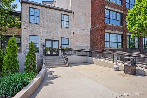 007-533 Columbia Ave, Holland, MI, 49423-4915 | Card Image