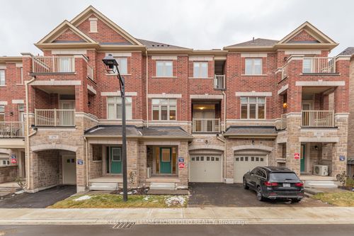 481 Manhattan Common, Oakville, ON, L6H3P6 | Card Image