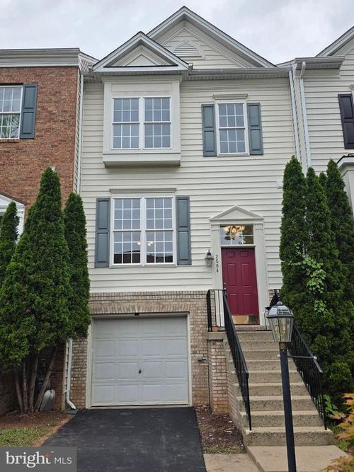 2504 Oak Tree Ln, WOODBRIDGE, VA, 22191-6005 | Card Image