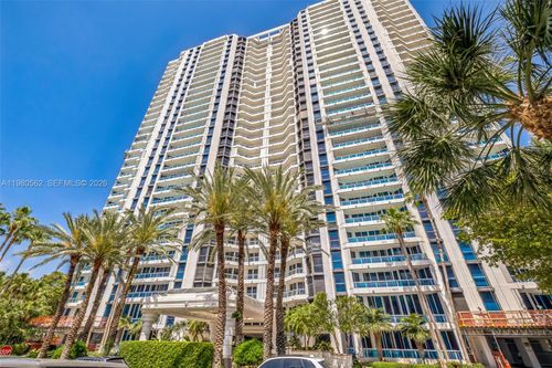1802-21205 Ne 37th Ave, Aventura, FL, 33180-4056 | Card Image