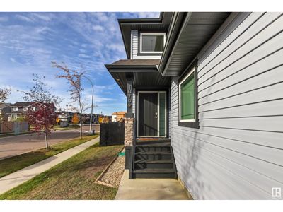 10702 97 St, House other with 3 bedrooms, 3 bathrooms and 4 parking in Morinville AB | Image 3