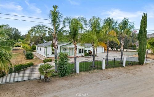 29740 Cadena Dr, Menifee, CA, 92585-9369 | Card Image