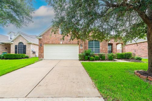 5211 Valley Bluff Lane, Katy, TX, 77494 | Card Image