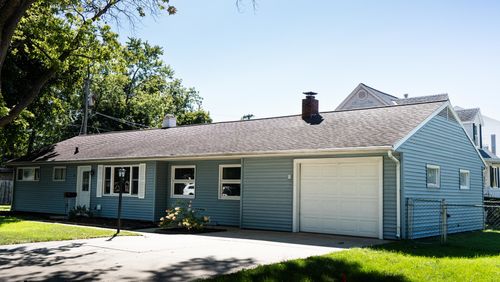 110 W Olive St, Pontiac, IL, 61764-2653 | Card Image