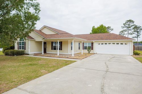 5862 Barkley Ln, Hahira, GA, 31632-3025 | Card Image