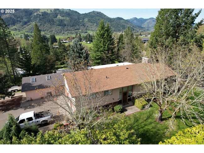 497 Wood Crest Dr, House other with 3 bedrooms, 3 bathrooms and 2 parking in Myrtle Creek OR | Image 26