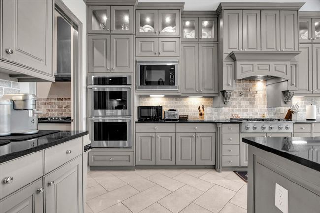 16503 Preston Falls Dr, House other with 5 bedrooms, 5 bathrooms and 4 parking in Cypress TX | Image 12