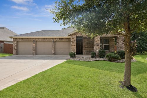 1700 Fairway Dr, Sherman, TX, 75090-7457 | Card Image