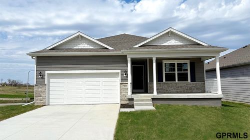 6615 Bluebell St, Papillion, NE, 68133-2362 | Card Image